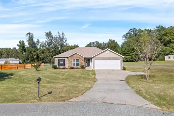 157 Lee Road 2050, Opelika, AL 36804