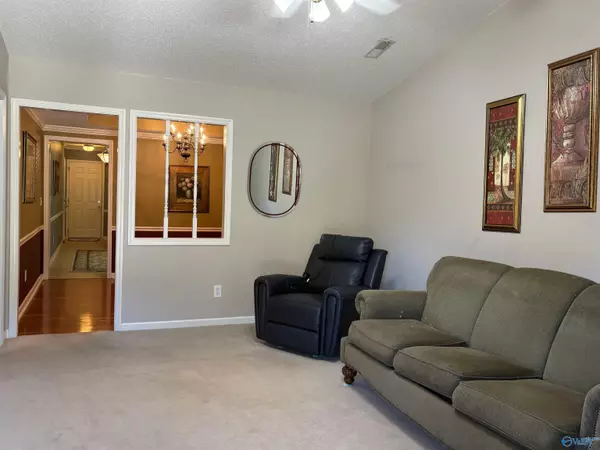 Hartselle, AL 35640,373 Cherry Street