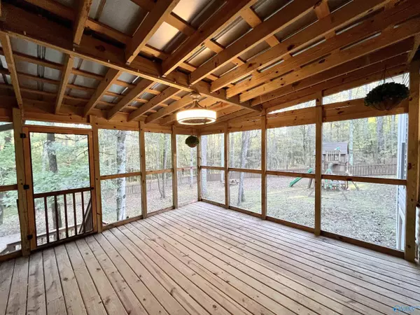 Elkmont, AL 35620,24650 Walnut Drive