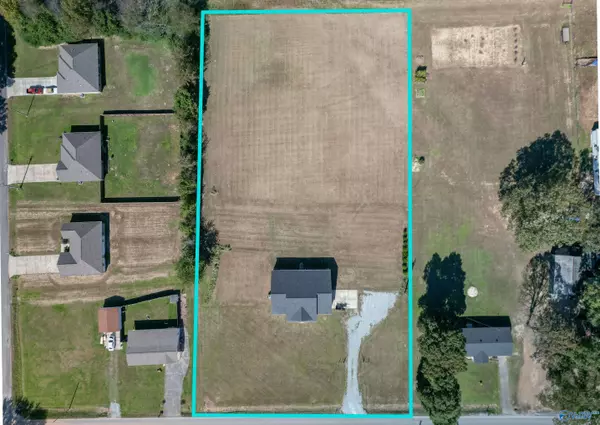 Athens, AL 35611,13617 New Cut Road