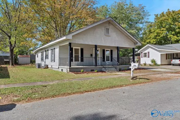 Athens, AL 35611,806 Grace Avenue
