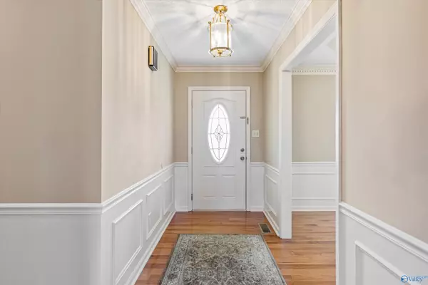 Huntsville, AL 35803,13300 Hyde Park SW