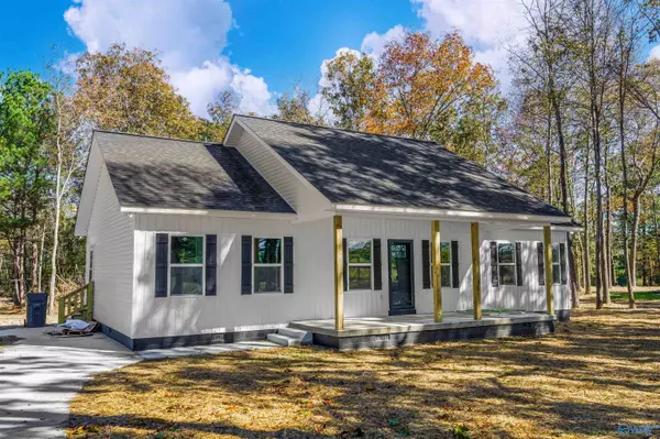 1398 Junie Gilbert Road, Henagar, AL 35978