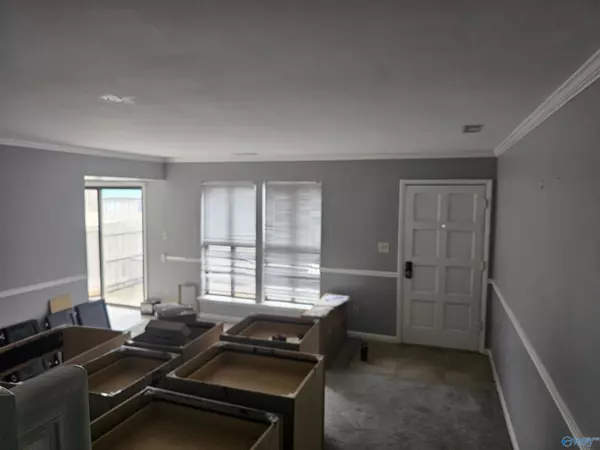 Huntsville, AL 35802,2225 Golf Road SW #202