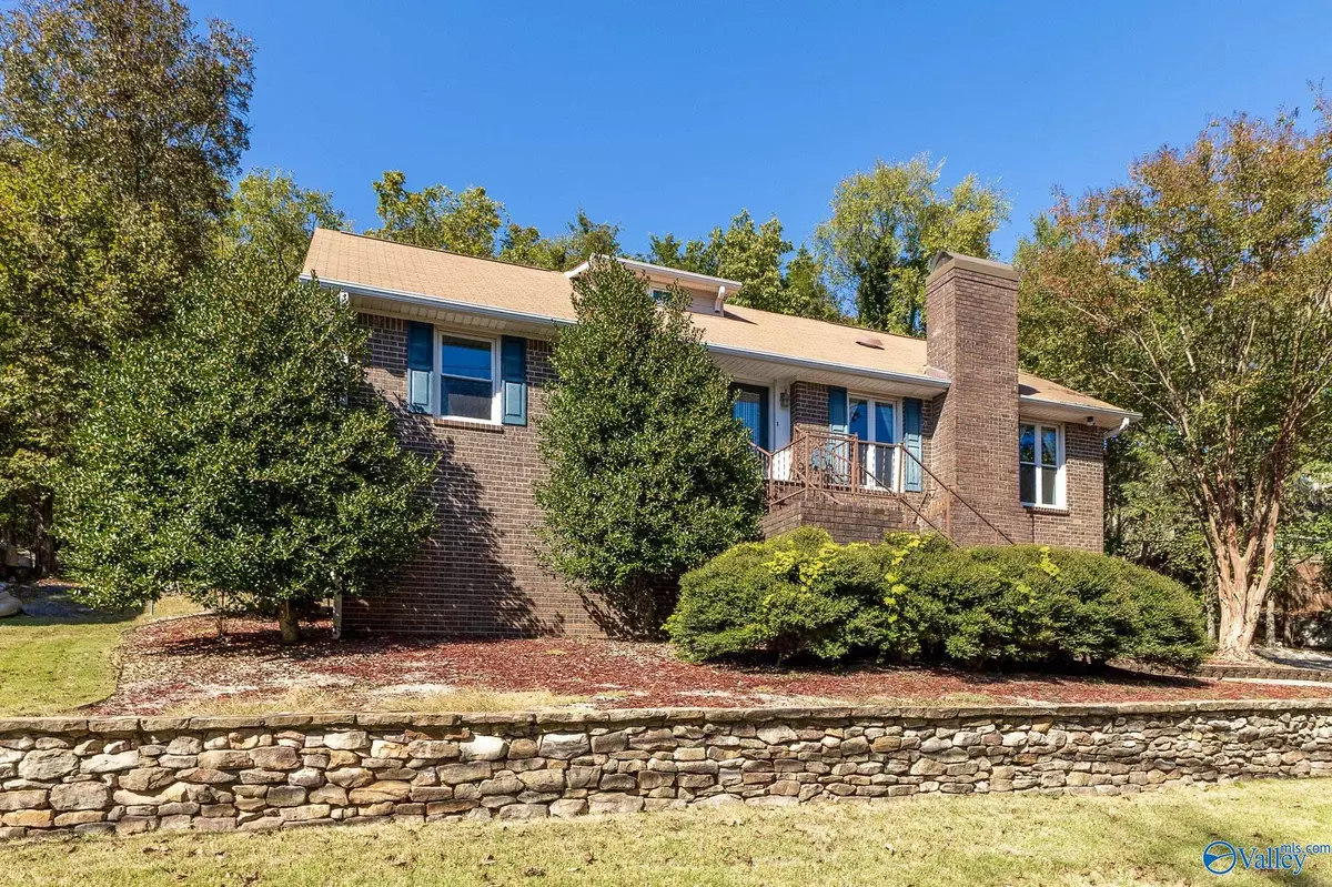 Huntsville, AL 35801,2211 Toll Gate Road SE