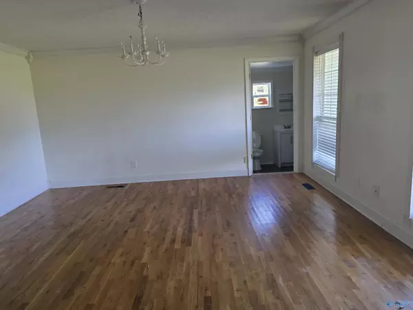 Henagar, AL 35978,3683 County Road 134