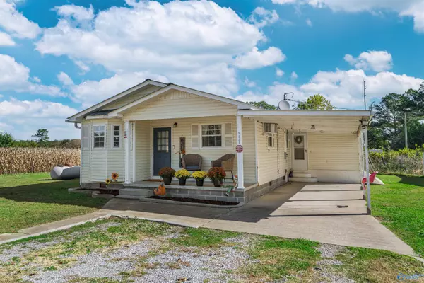 1622 County Road 564, Henagar, AL 35978