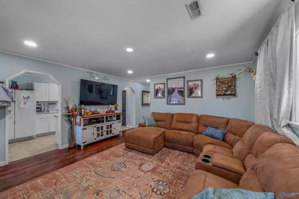 Henagar, AL 35978,1622 County Road 564