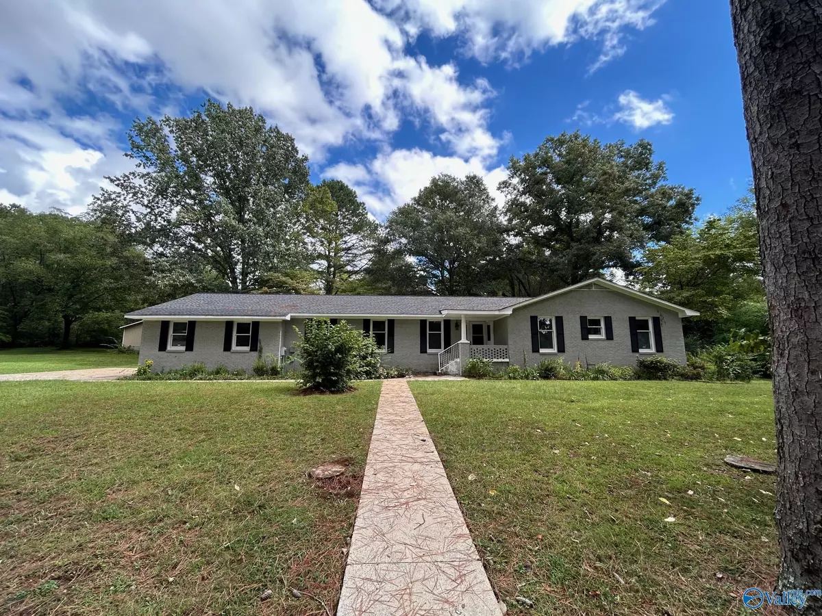 Huntsville, AL 35810,153 Jacque Jim Drive