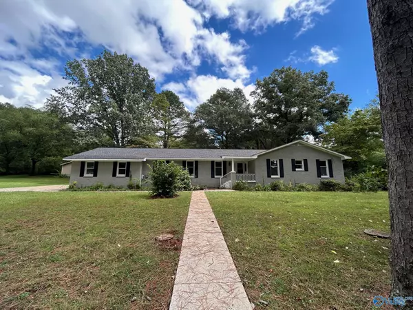 153 Jacque Jim Drive, Huntsville, AL 35810