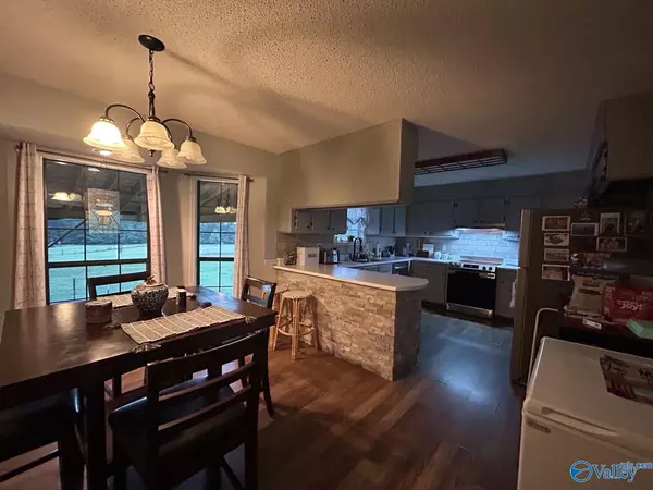 Florence, AL 35633,2050 County Road 219