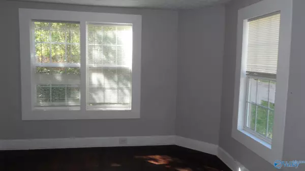 Anniston, AL 36207,724 Blue Ridge Drive