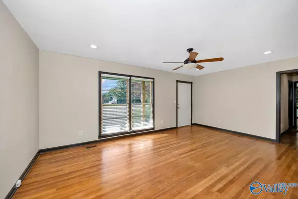 Hazel Green, AL 35750,1969 Bobo Section Road