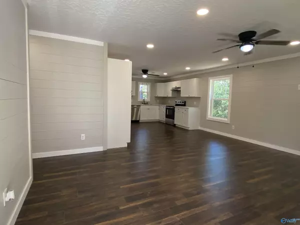 Gadsden, AL 35901,1230 Garrison Drive