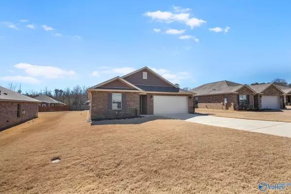 Cullman, AL 35055,1114 Quail Hollow Road