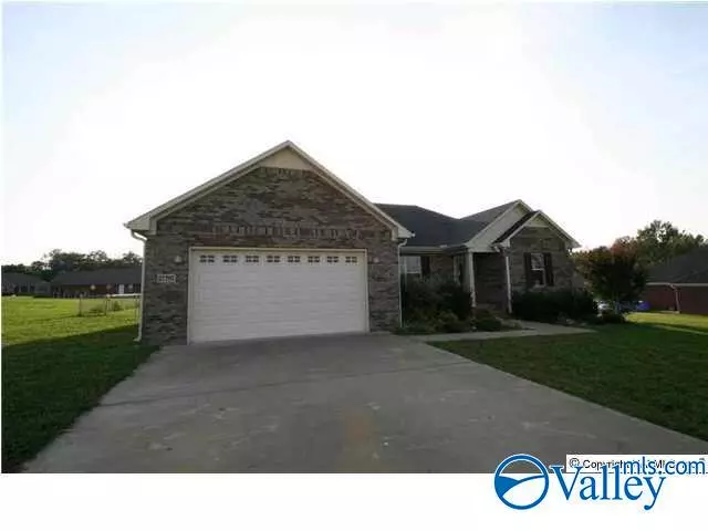 27797 Gretta Circle, Ardmore, AL 35739