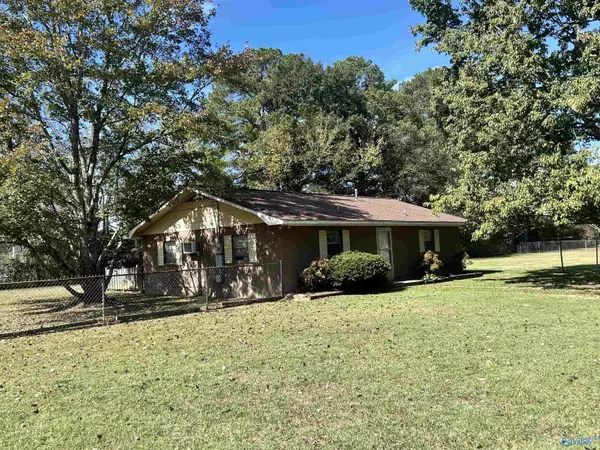 Attalla, AL 35954,317 Wood Avenue SE