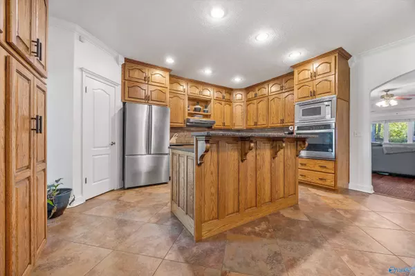 Hartselle, AL 35640,53 Slaten Drive