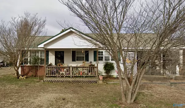104 Pell Street, Albertville, AL 35950