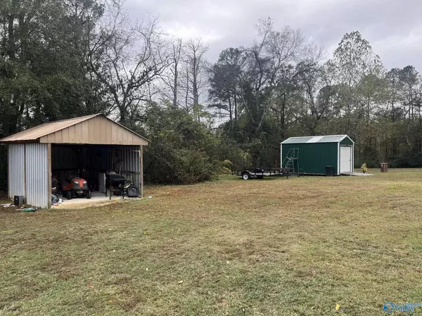 Hartselle, AL 35640,1124 Bain Street