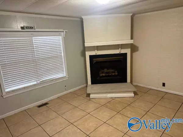 Henagar, AL 35978,157 Liberty Road