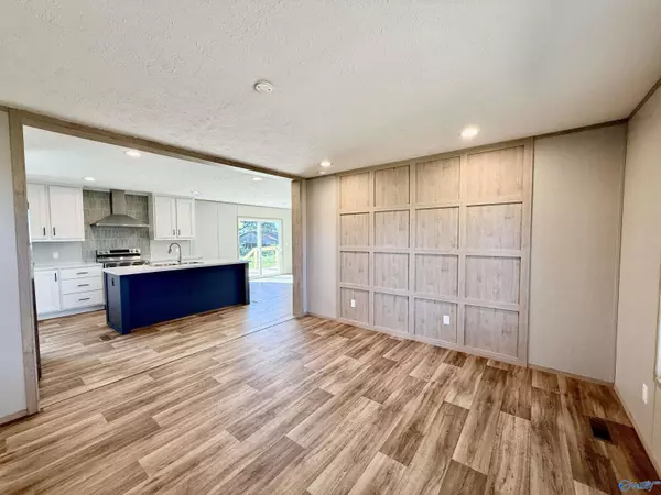 Crossville, AL 35962,804 County Road 25