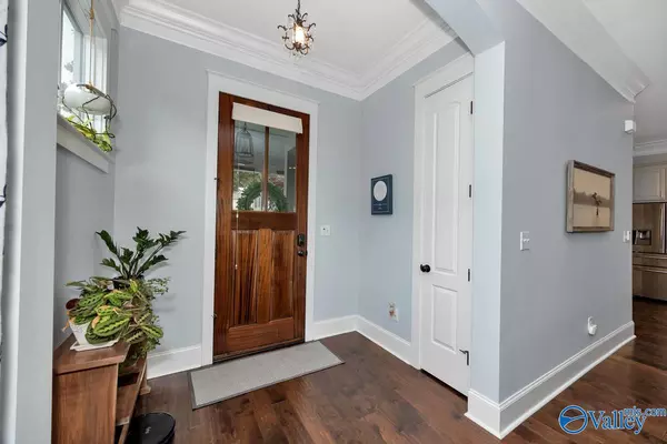 Huntsville, AL 35806,6 Devonshire Street