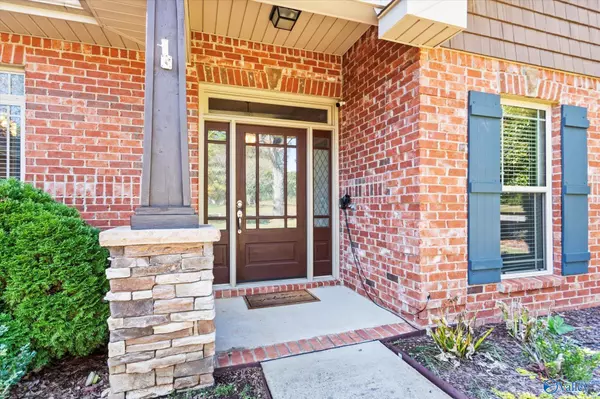 Owens Cross Roads, AL 35763,100 Featherstone Lane