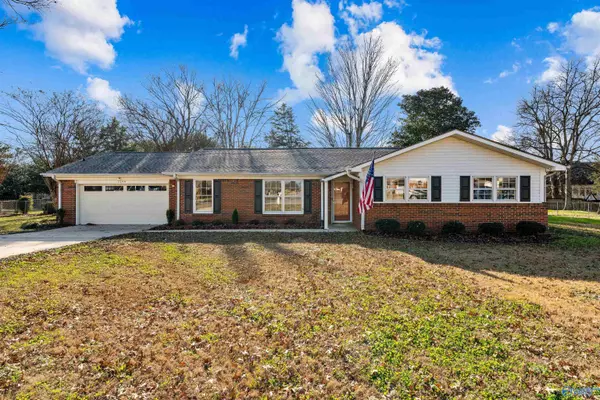 Huntsville, AL 35803,2206 Shannonhouse Road