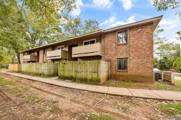 2940 Hood Road #E, Huntsville, AL 35805