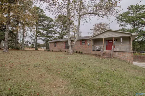 Vinemont, AL 35179,8488 County Road 1082