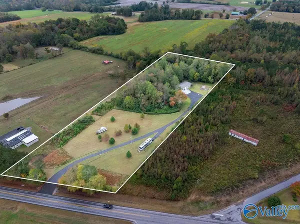 Dutton, AL 35744,7596 Alabama Highway 71