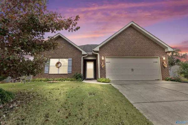 Athens, AL 35611,20520 Troy Lane