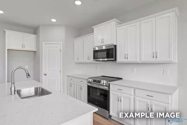 Hartselle, AL 35640,907 Ronnie Drive