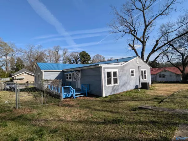 Gadsden, AL 35901,903 Spruce Street