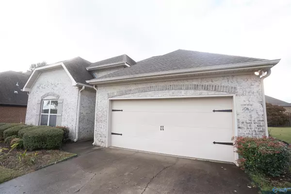 Athens, AL 35613,14413 Birkdale Circle