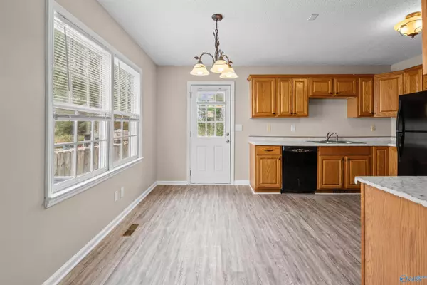 Owens Cross Roads, AL 35748,116 A F Smith Road