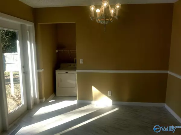 Huntsville, AL 35803,11012 Crestfield Drive