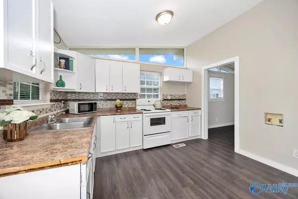 Huntsville, AL 35810,2212 Old Blue Springs NW