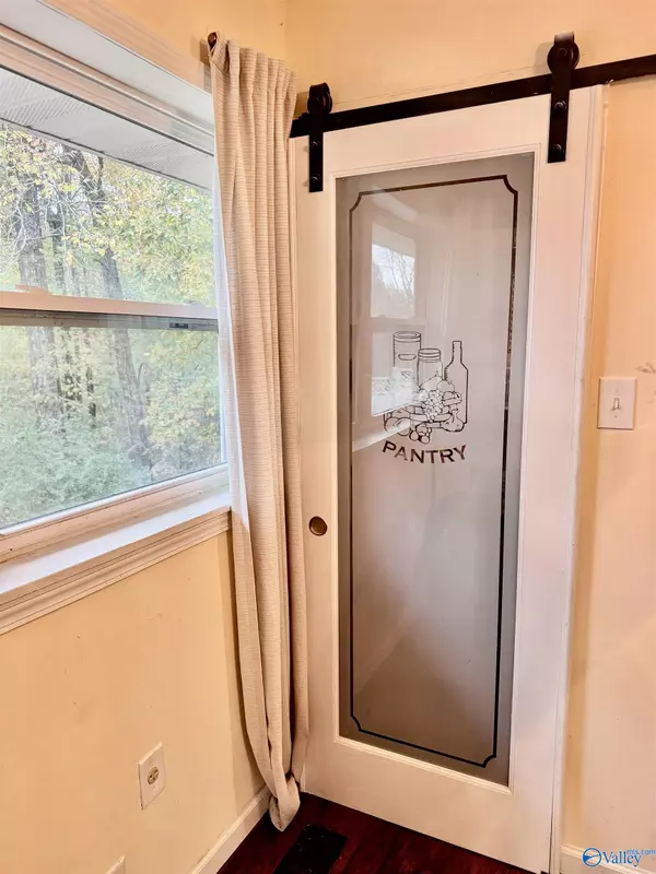 Iron City, TN 38463,142 S Roberson Road