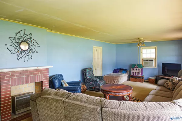 Decatur, AL 35601,1626 Danville Road SW