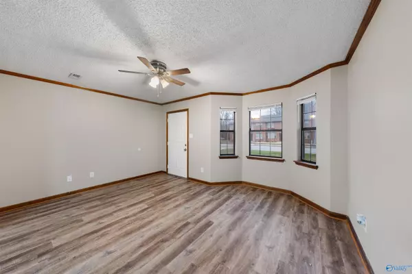 Decatur, AL 35603,2417 Gaslight Place SW