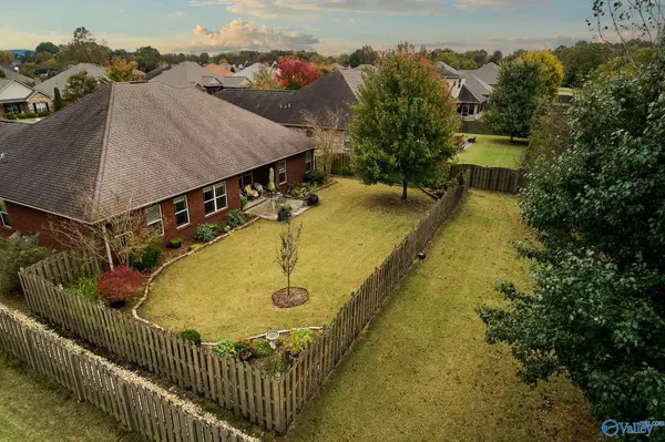 Owens Cross Roads, AL 35763,2508 Caldwell Park Court