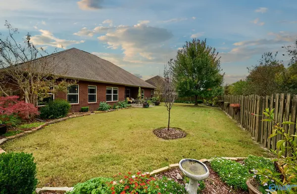 Owens Cross Roads, AL 35763,2508 Caldwell Park Court