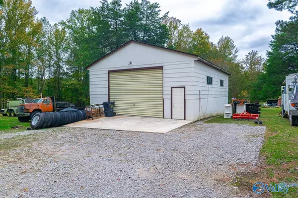 Somerville, AL 35670,213 Brookhill Road