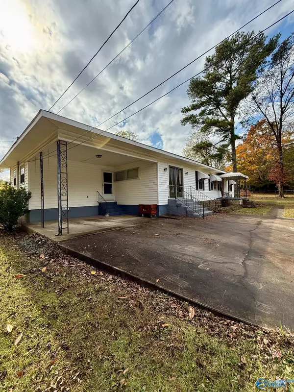 Boaz, AL 35957,333 Summerville Road