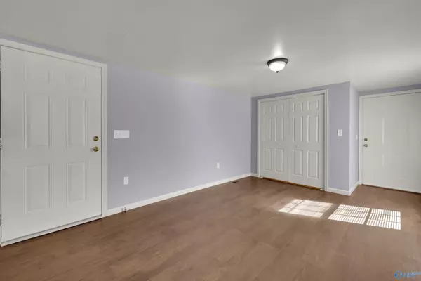 Gaylesville, AL 35973,10150 Al Highway 35