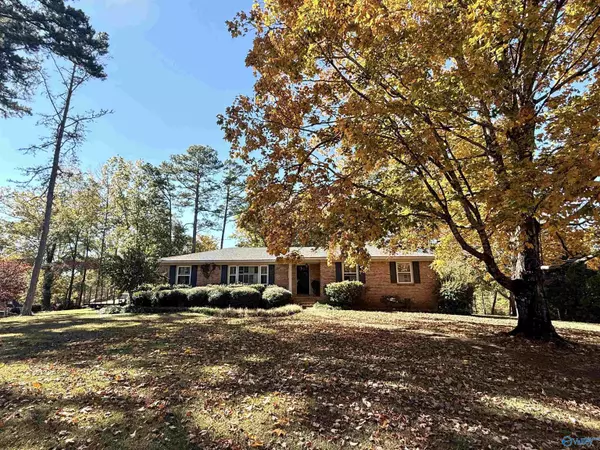 121 Merit Circle, Gadsden, AL 35901