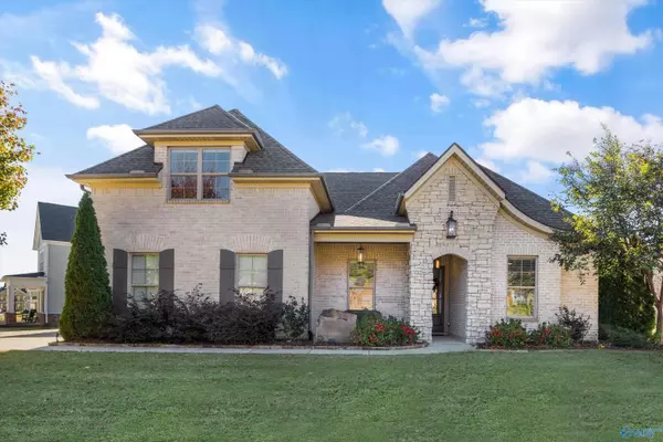 17 N Astoria Lane, Gurley, AL 35748