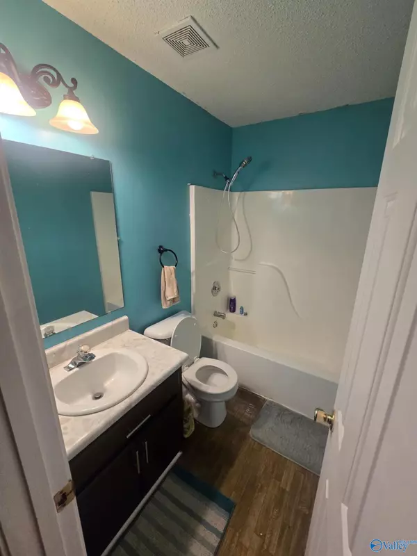 Trinity, AL 35673,25 County Road 392